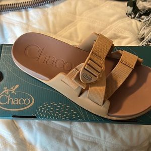 Chaco Women's Chillos Slide Sandal new with box